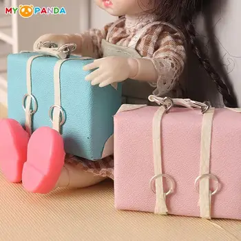 1:12 Къща за кукли миниатюрни кожени багаж куфарче чанта реколта куфар модел у дома живот сцена декор кукла мода аксесоари