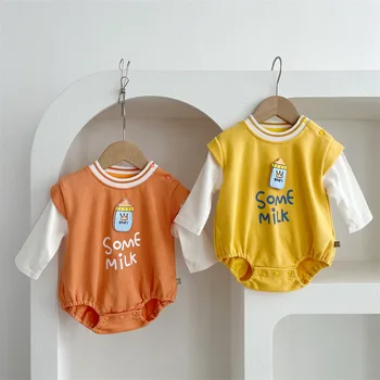 2023 Пролет бебешки дрехи новородени момчета момичета оранжеви ританки Lovley мляко модел дълъг ръкав триъгълник обвивам панталони пълзене