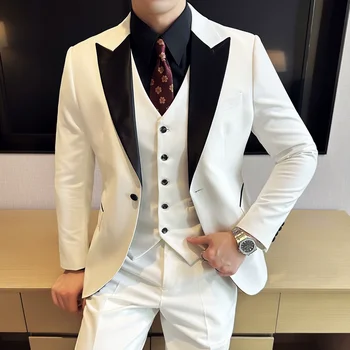 2024 Нов мъжки костюм Официална бизнес работа Сватбена сцена Tuxedo Fashion Men Slim Social Formal Suit 3 бр. Комплект (Яке + Жилетка + Панталон)