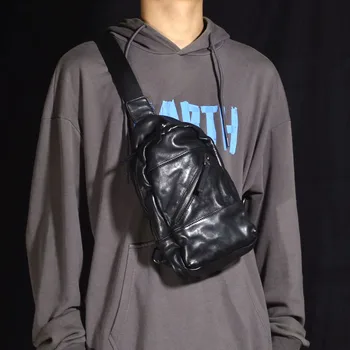 AETOO Мъжка плисирана вятърна чанта за рамо кожена вертикална чанта с кръстосано тяло реколта ръчно изработени гърдите кок главата слой телешка небрежно изкуство