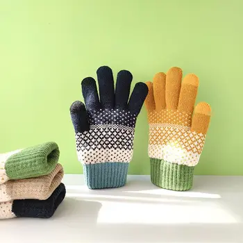Dots ивици дами зимни аксесоари жените плетени ръкавици плюс руно корейски стил ръкавици сензорен екран ръкавици