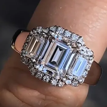 Solid 18K бяло злато жени сватбено парти годежен пръстен 1 2 3 4 5 Ct изумруд 3 бр Moissanite диамантен пръстен модерен