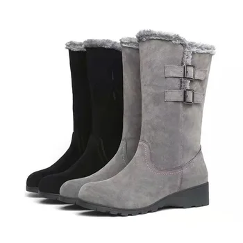 Високи ботуши Дамски топли плюшени велурени дамски дълги ботуши Удобни зимни женски клин памучни обувки Mid-calf Fur Zapatos Mujer 2022
