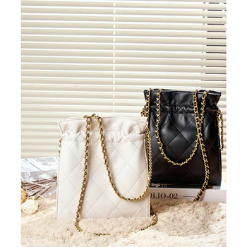 Висококачествена чанта за кофа от естествена кожа за жени 2023 Луксозен дизайн Ringer модел голям капацитет рамо чанта Sac A Main Femme