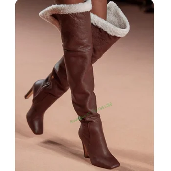 Кафяви плюшени дълги ботуши високи токчета над коляното Обувки за закопчалка на глезена за жени Сватбени обувки на високи токчета 2023 Сапатос Пара Муджере
