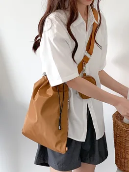 корейски 2023 Нова чанта за кофа с шнур Мода лека чанта за рамо Oxford Crossbody Y2k проста чанта за пазаруване Композитна чанта