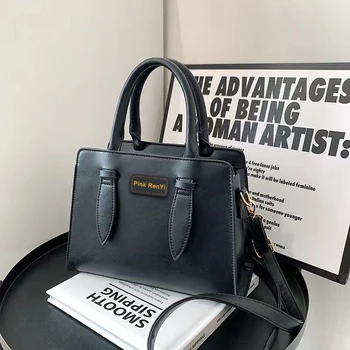 Луксозни чанти за жени Известна марка чанта Дамски ръчни дизайнерски портмонета Чанти Рамо Персонализирана чанта Crossbody чанта
