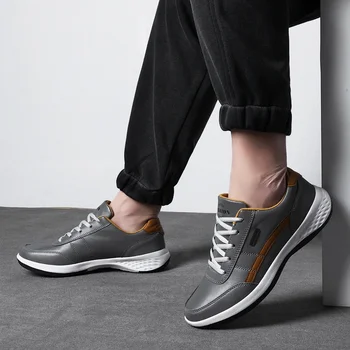 Мъжки спортни ежедневни обувки пролет и есен Нови 2023 цвят съвпадение модерен дантела нагоре дишаща пот-абсорбиращи мъжки обувки