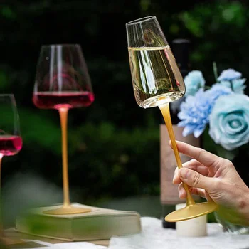 Специален лек лукс 200-600Ml Ръчно издухан бокал Golden Cup Rod Art Collection Червено вино Champagne Cup Festival Подарък Drinkware