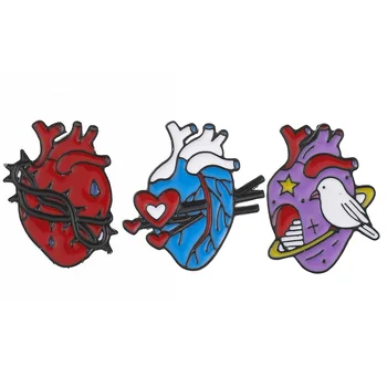 Творческо изкуство Сърце брошка сърце животно метална значка раница яка щифтове аксесоари на едро подарък за приятели
