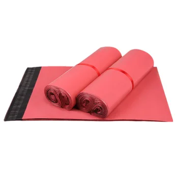 Търговия на дребно 50Pcs / Lot Red Courier пластмасова пощенска плик чанта за доставка Poly Mailer опаковъчна чанта Express пощенски пакет чанти
